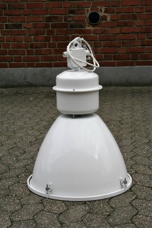 lampe-industrie-original-weiss