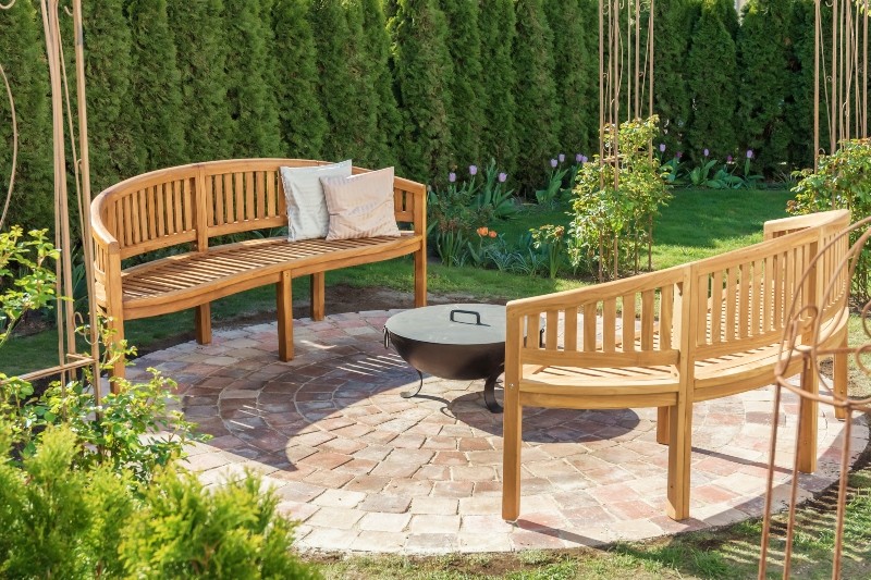 Gartensofa und Gartenbank - Wohnpalast Magazin