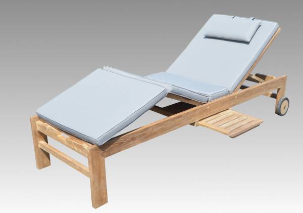 sunbed-lounger-teakholz-mit-auflage-holzliegen-fuer-den-garten