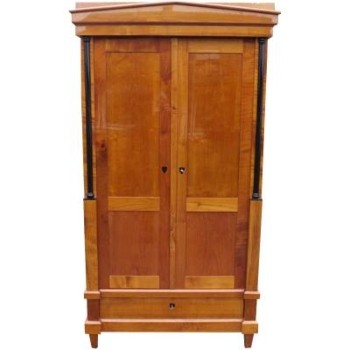 biedermeier-kirschbaum-schrank-biedermeierschrank