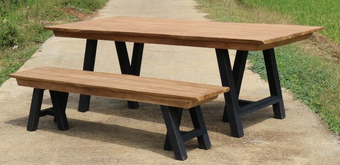 Teakholz Garten-Set Papenburg (1 Tisch 220cm, 2 x Baenke 180cm )