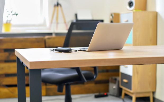 Home Office im Landhaus-Stil