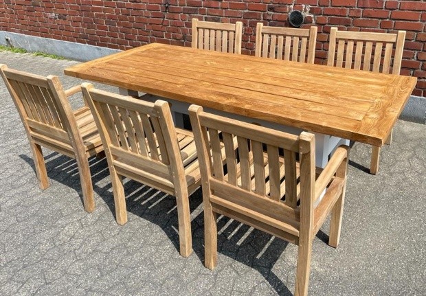 7-teiliges Teakholz Gartenmöbel Set - Rina Tisch 220 cm und 6 Stühle Beaufort - Gartenterrasse gestalten