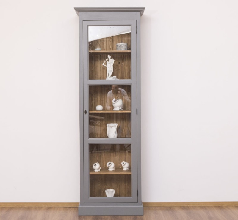Vielseitige Vitrine 75 cm breit mit einer großen Glastüren - Landhaus Vitrine