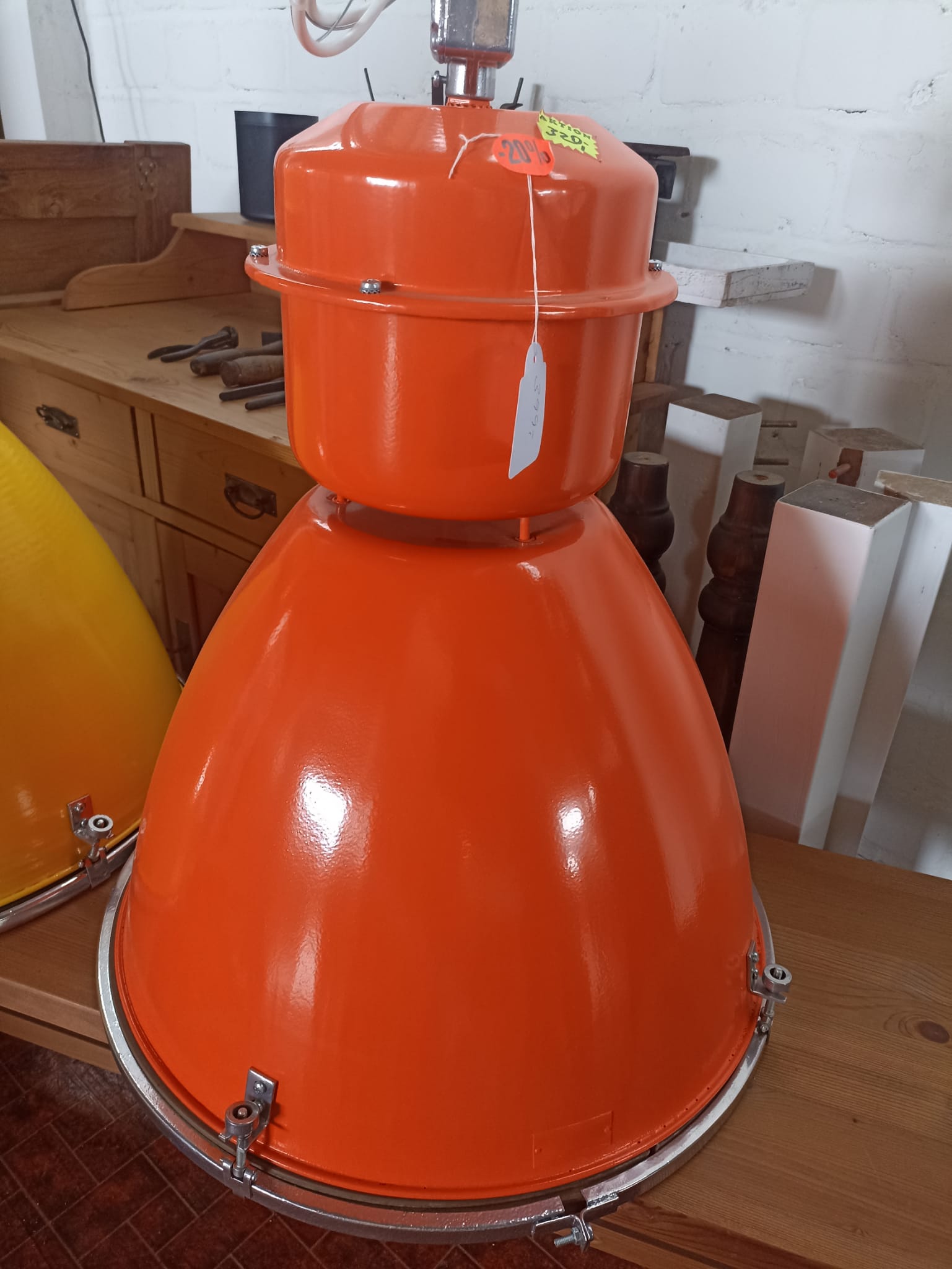 Original Rund-Industrielampe in verschiedenen Farben