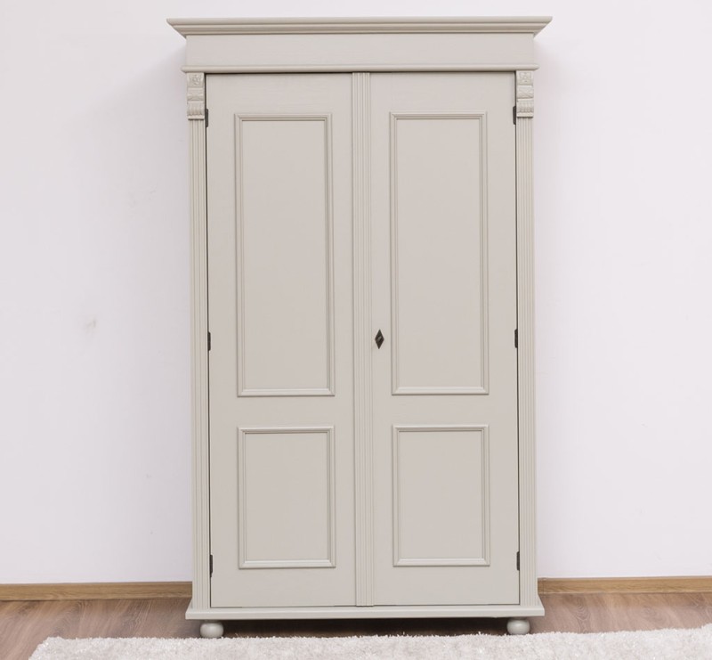 Kleiderschrank Massivholz Kiefer – 110x180x58 cm, mit Kleiderstange & Einlegeboden