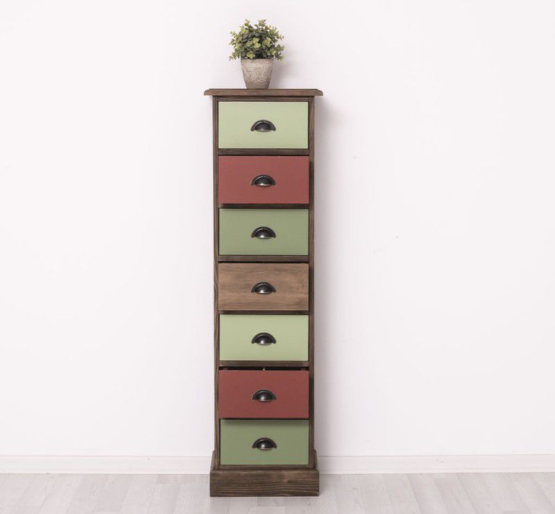 Schmale Schubladensäule im Landhausstil lackiert