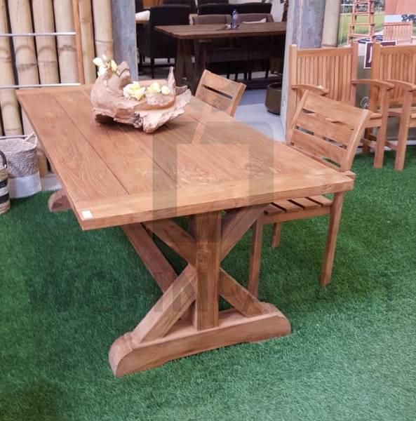 Gartentisch Silang aus Teakholz