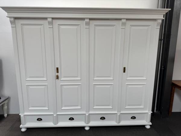 Landhaus Schrank 4 Türig Massivholz zerlegbar Kleiderschrank