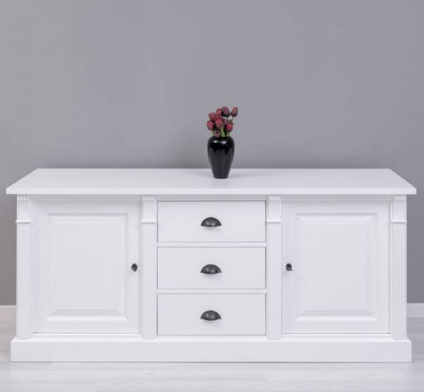 Massives Sideboard mit 3 Schubladen und 2 Türen - Landhaus Anrichte