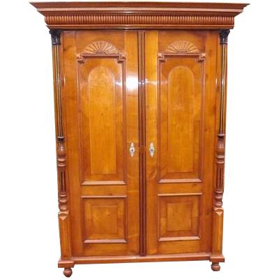 Original Kirschholz Schrank um 1880